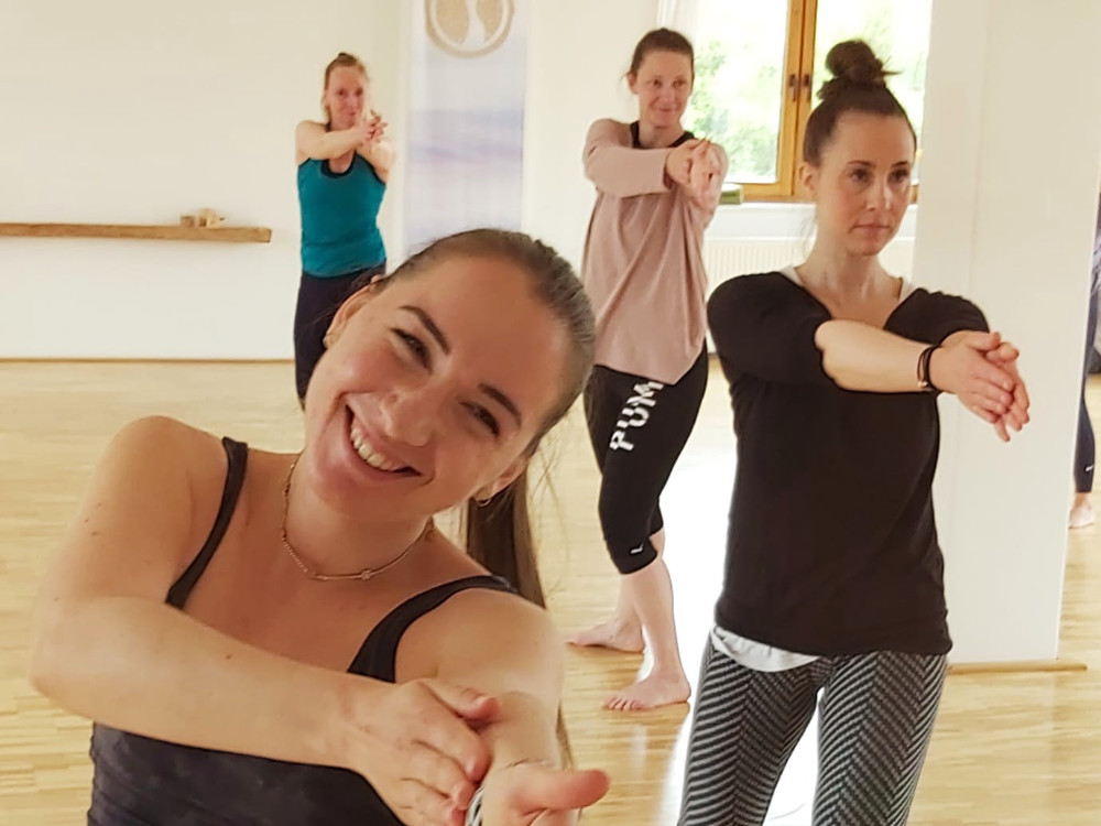 chiyoga-dance-workshop-yoga-tanz Beim ChiYoga DANCE Workshop tanzen und lachen
